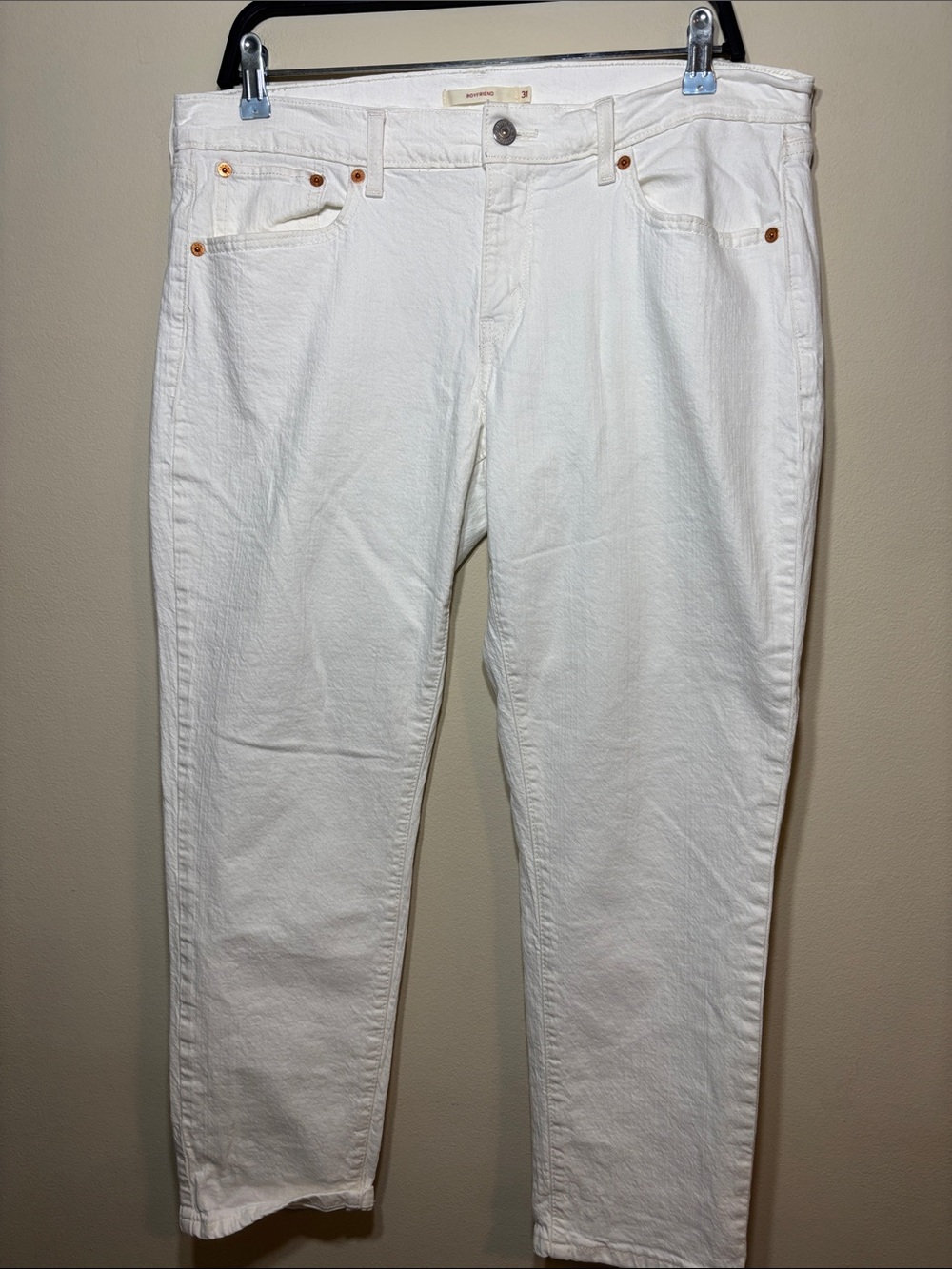 Levi's White Women’s Boyfriend Jeans